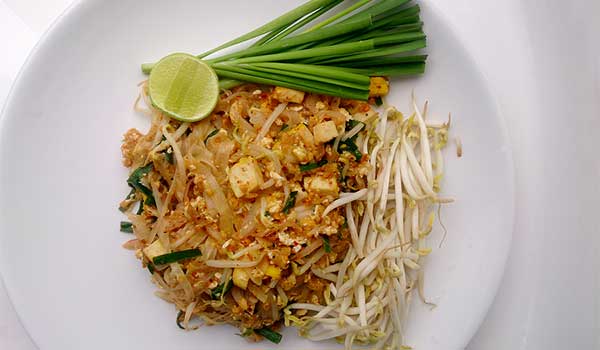 pad thai noodles